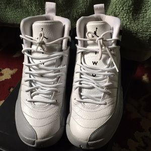 AIR JORDAN 12 RETRO GG (White/Black-Wolf Grey)